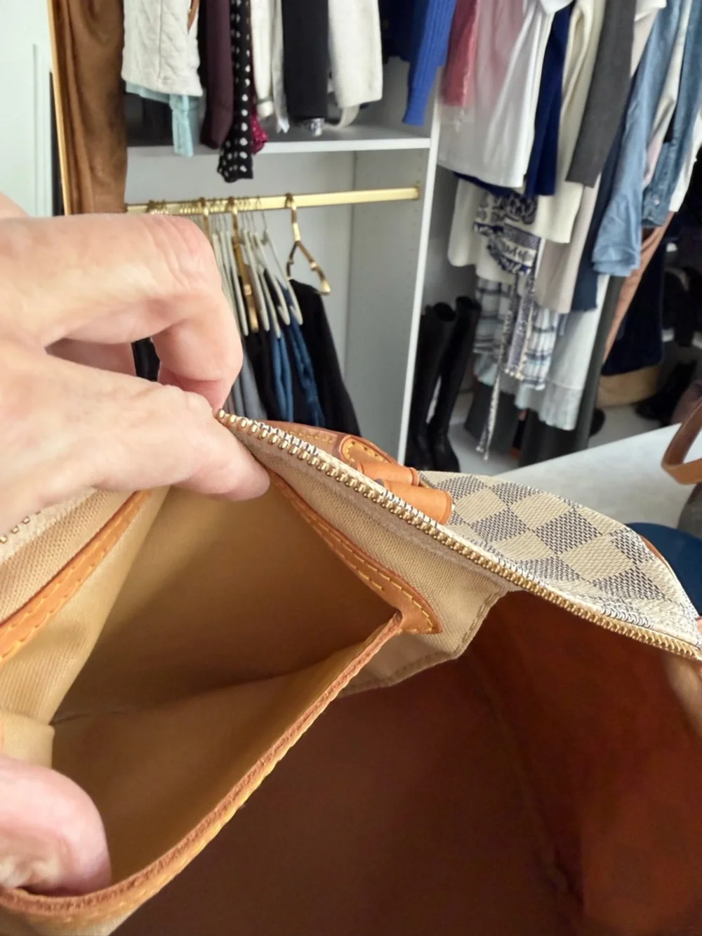 Louis Vuitton Damier Azur speedy 30 in Beige and Tan - Picture 8 of 16